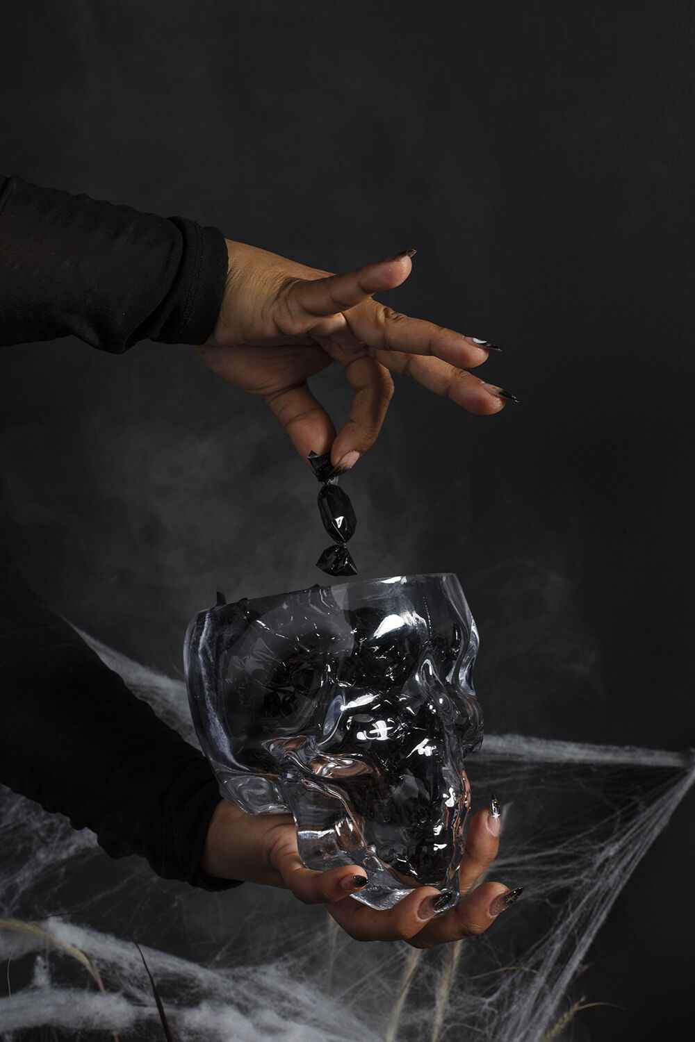 Reaper Pot: The Enchanting Glass Skull Terrarium for Spooky Decor